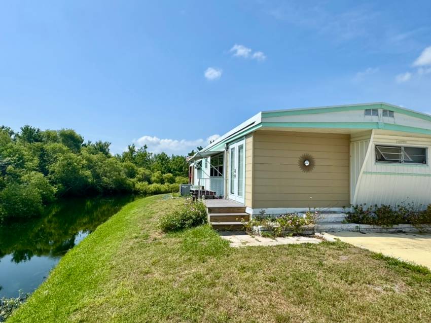 1415 Main St Lot 484 a Dunedin, FL Mobile or Manufactured Home for Sale