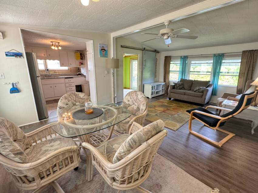 1415 Main St Lot 484 a Dunedin, FL Mobile or Manufactured Home for Sale