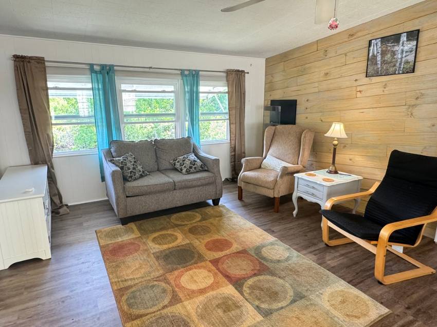1415 Main St Lot 484 a Dunedin, FL Mobile or Manufactured Home for Sale