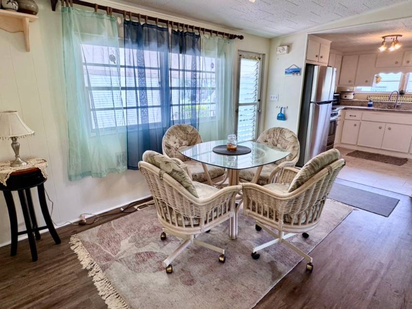 1415 Main St Lot 484 a Dunedin, FL Mobile or Manufactured Home for Sale