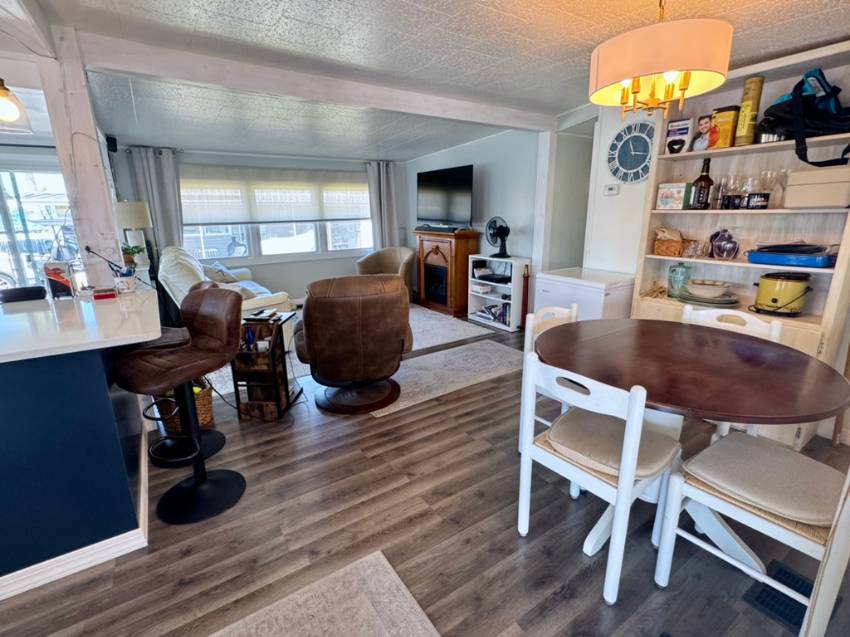 1415 Main St Lot 271 a Dunedin, FL Mobile or Manufactured Home for Sale