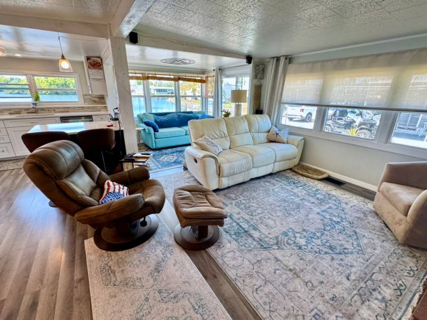 1415 Main St Lot 271 a Dunedin, FL Mobile or Manufactured Home for Sale