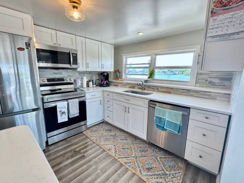 1415 Main St Lot 271 a Dunedin, FL Mobile or Manufactured Home for Sale