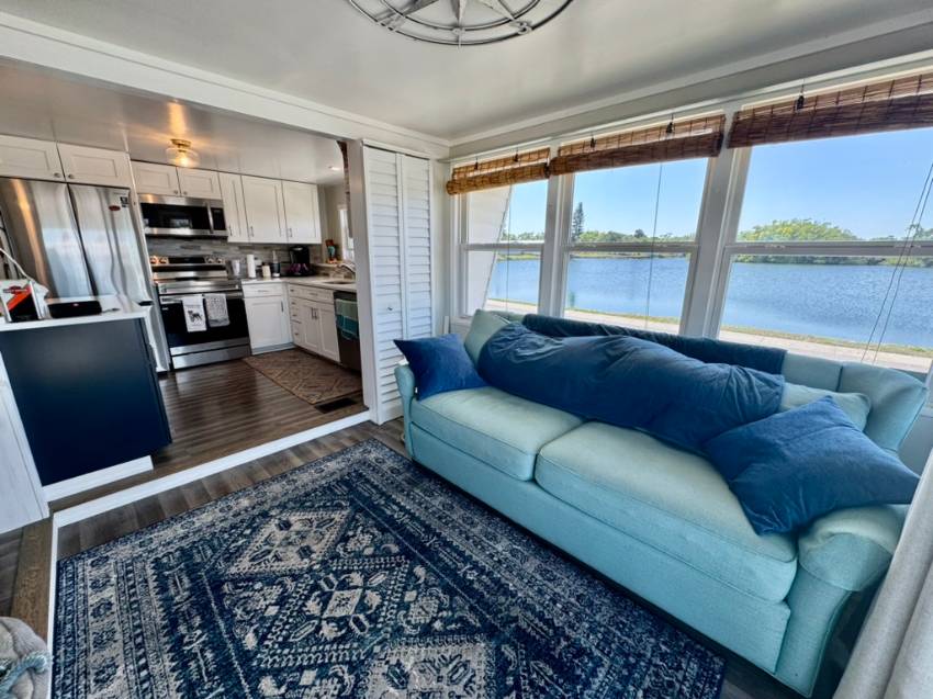 1415 Main St Lot 271 a Dunedin, FL Mobile or Manufactured Home for Sale
