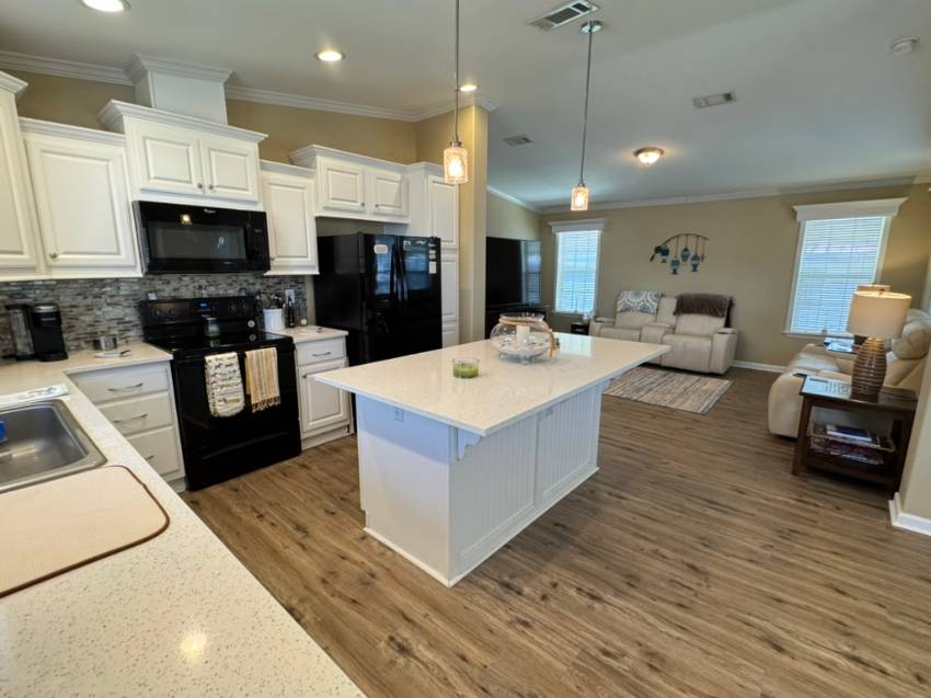 1415 Main St Lot 205 a Dunedin, FL Mobile or Manufactured Home for Sale