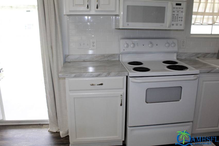 535 Carefree Dr a Frostproof, FL Mobile or Manufactured Home for Sale