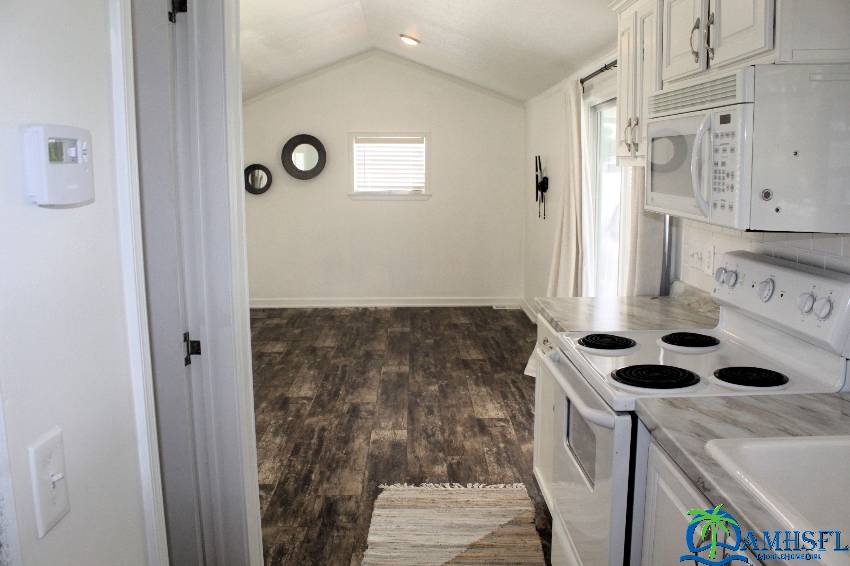 535 Carefree Dr a Frostproof, FL Mobile or Manufactured Home for Sale