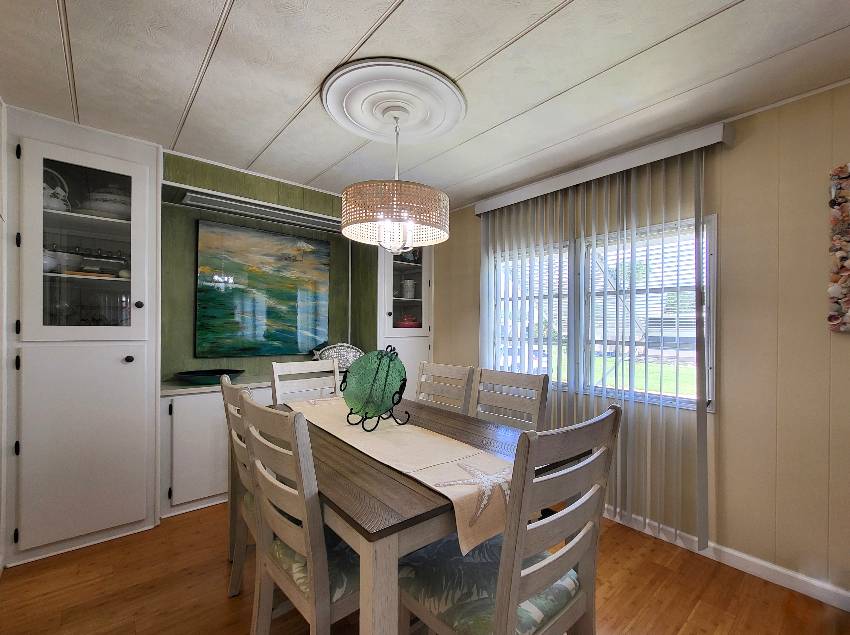 8541 Carrie Lane a Sarasota, FL Mobile or Manufactured Home for Sale