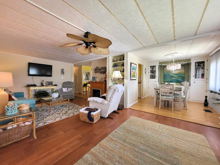 8541 Carrie Lane a Sarasota, FL Mobile or Manufactured Home for Sale