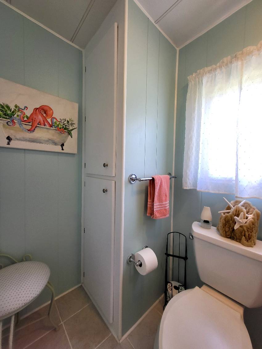 8541 Carrie Lane a Sarasota, FL Mobile or Manufactured Home for Sale
