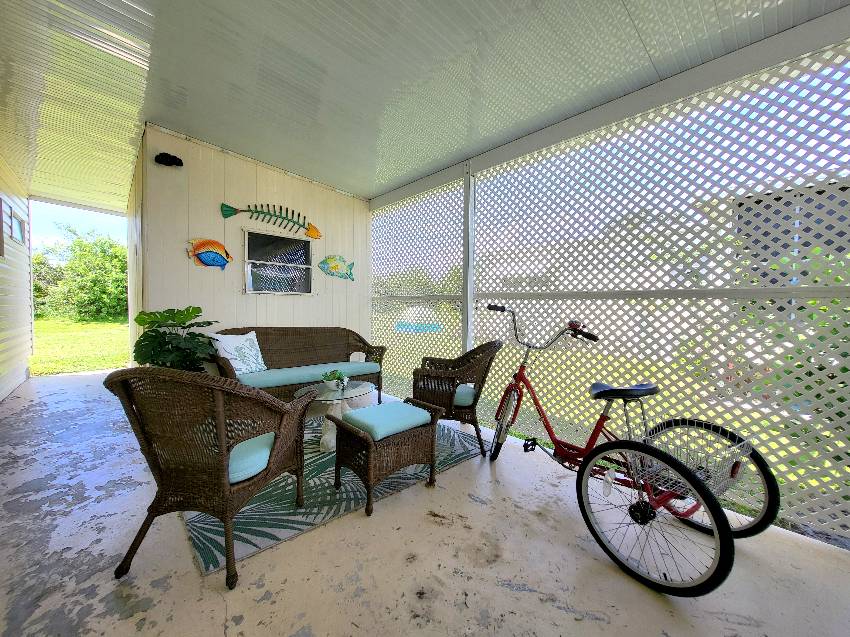 8541 Carrie Lane a Sarasota, FL Mobile or Manufactured Home for Sale