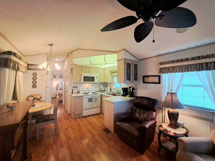 39645 Cog Hill Loop a Zephyrhills, FL Mobile or Manufactured Home for Sale