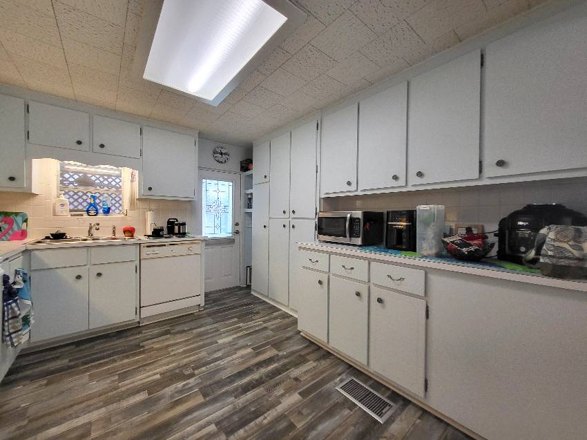 2313 Flentwood Dr a Sarasota, FL Mobile or Manufactured Home for Sale