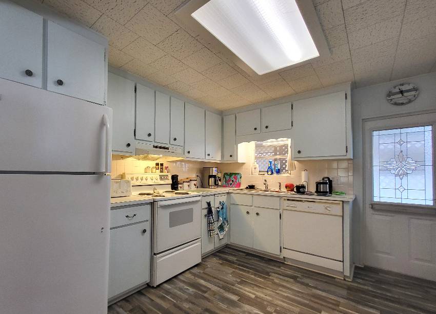 2313 Flentwood Dr a Sarasota, FL Mobile or Manufactured Home for Sale