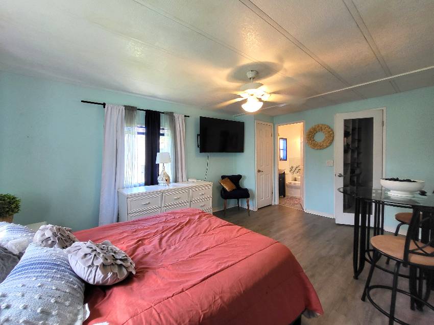 5874 Camelot Dr N a Sarasota, FL Mobile or Manufactured Home for Sale