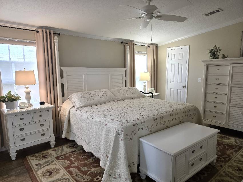 6907 W Pollans Lane a Homosassa, FL Mobile or Manufactured Home for Sale