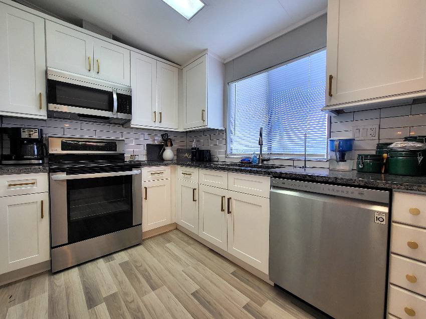5980 Brigadoon Way a Sarasota, FL Mobile or Manufactured Home for Sale