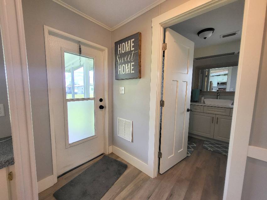 5980 Brigadoon Way a Sarasota, FL Mobile or Manufactured Home for Sale
