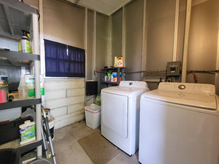 5980 Brigadoon Way a Sarasota, FL Mobile or Manufactured Home for Sale
