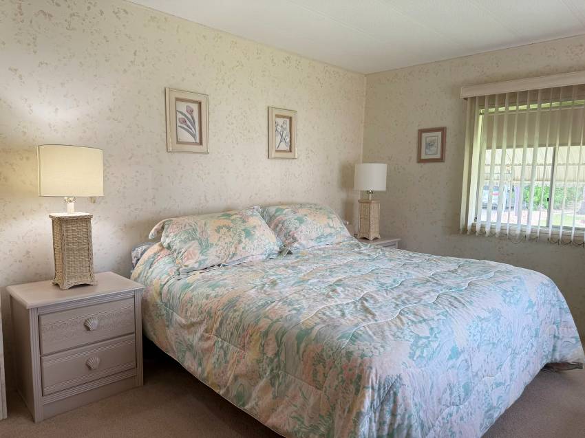 24 Peach Ave a Bradenton, FL Mobile or Manufactured Home for Sale