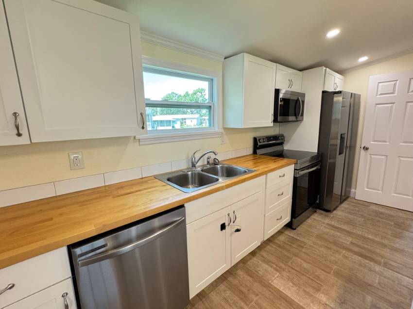 6219 Compass Ln a Tampa, FL Mobile or Manufactured Home for Sale