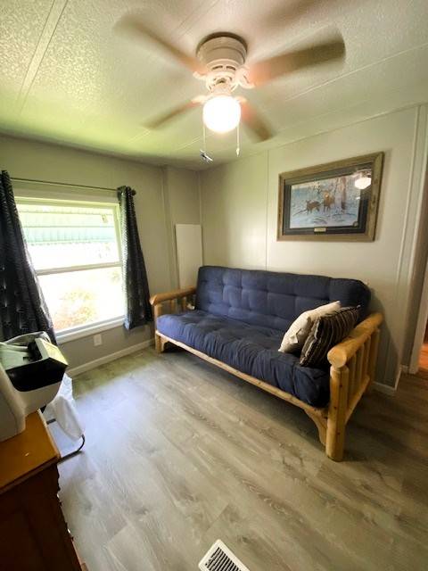 5270 Westira Circle a New Port Richey, FL Mobile or Manufactured Home for Sale