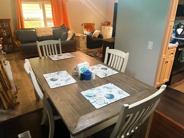 5270 Westira Circle a New Port Richey, FL Mobile or Manufactured Home for Sale