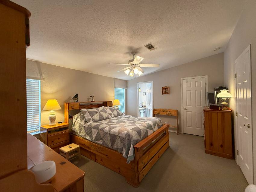 225 Bouganvillea Lane a Parrish, FL Mobile or Manufactured Home for Sale