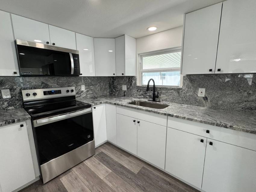 1100 Curlew Rd Lot 193 a Dunedin, FL Mobile or Manufactured Home for Sale