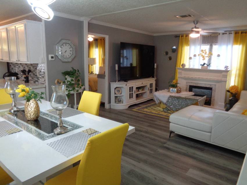 1234 Reynolds Rd #13 a Lakeland, FL Mobile or Manufactured Home for Sale