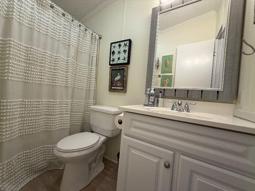 5331 Sherbourne Circle a Sarasota, FL Mobile or Manufactured Home for Sale