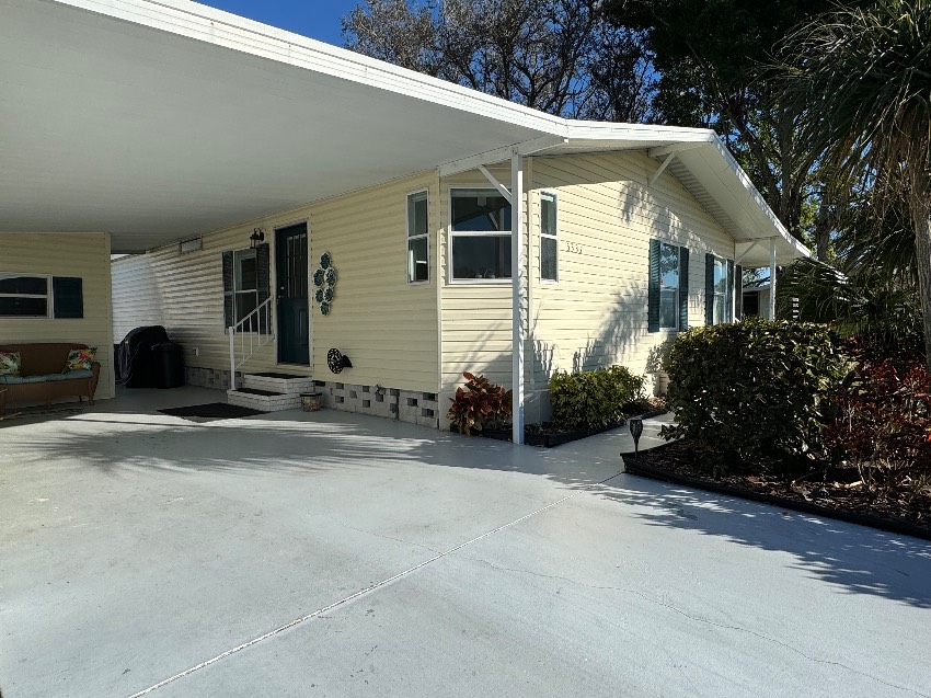 5331 Sherbourne Circle a Sarasota, FL Mobile or Manufactured Home for Sale