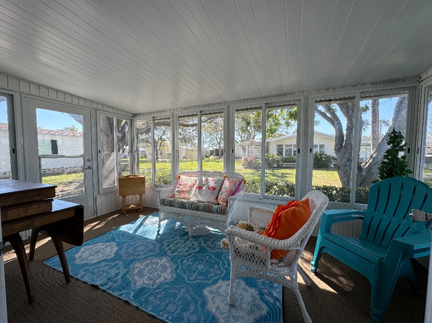 5331 Sherbourne Circle a Sarasota, FL Mobile or Manufactured Home for Sale