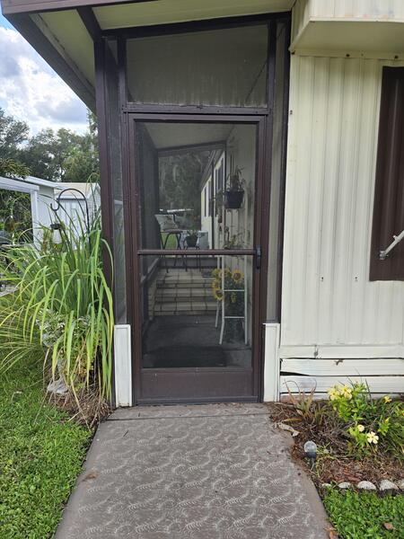 17 Leisure Dr a Auburndale, FL Mobile or Manufactured Home for Sale