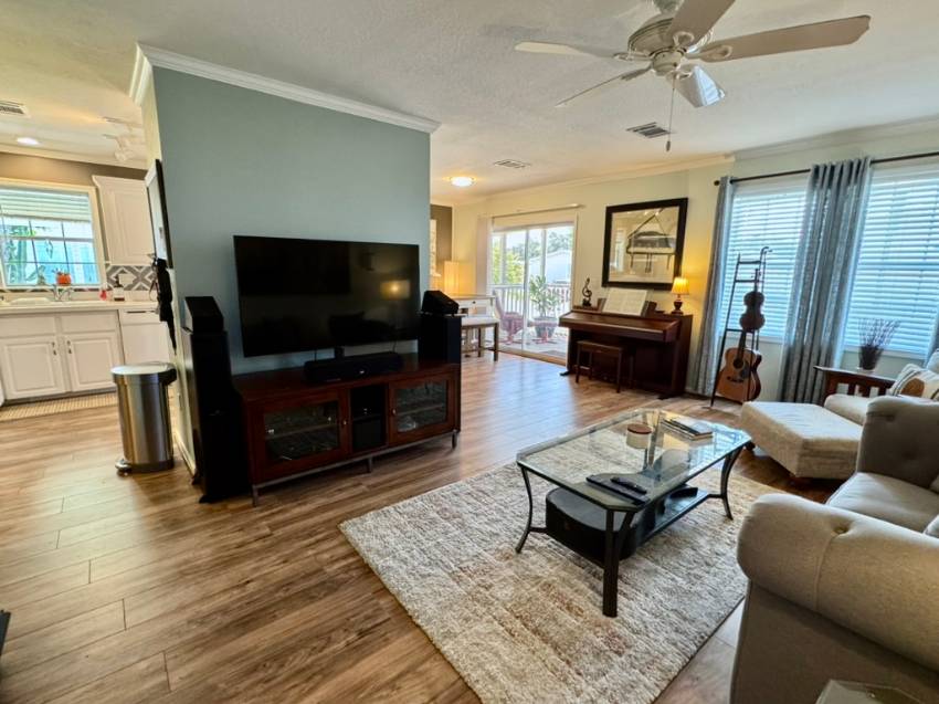 3727 Yardarm Dr a Tampa, FL Mobile or Manufactured Home for Sale