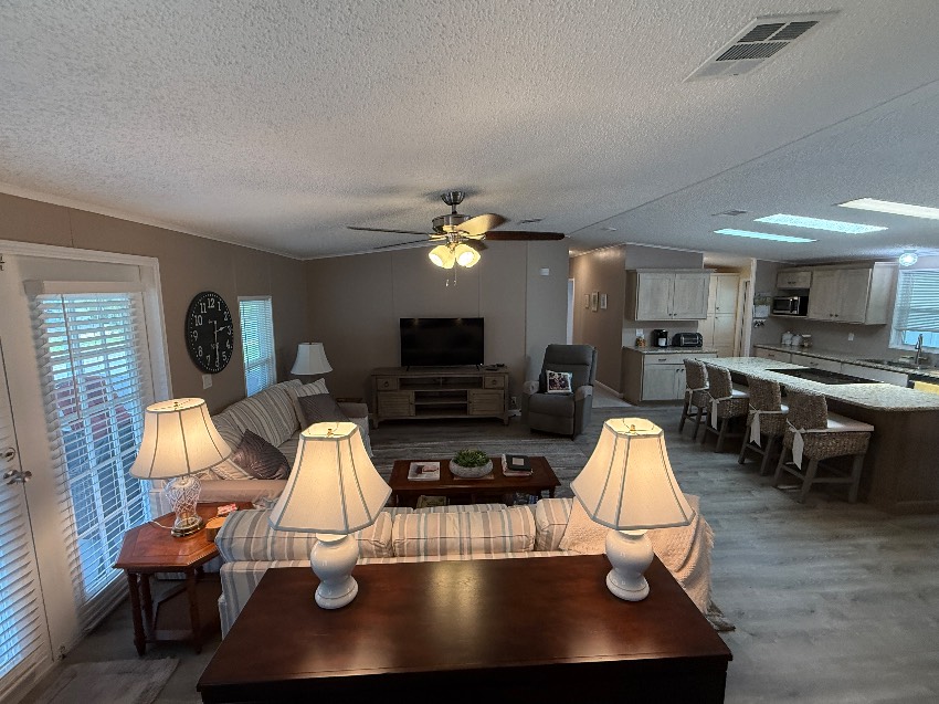 5382 Salisbury Ln a Sarasota, FL Mobile or Manufactured Home for Sale