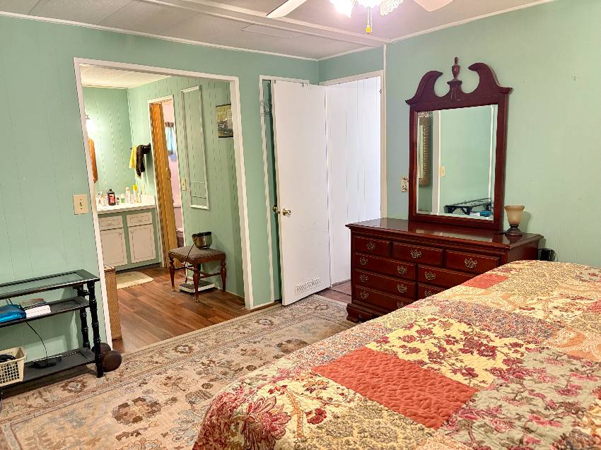 935 Desirade a Venice, FL Mobile or Manufactured Home for Sale