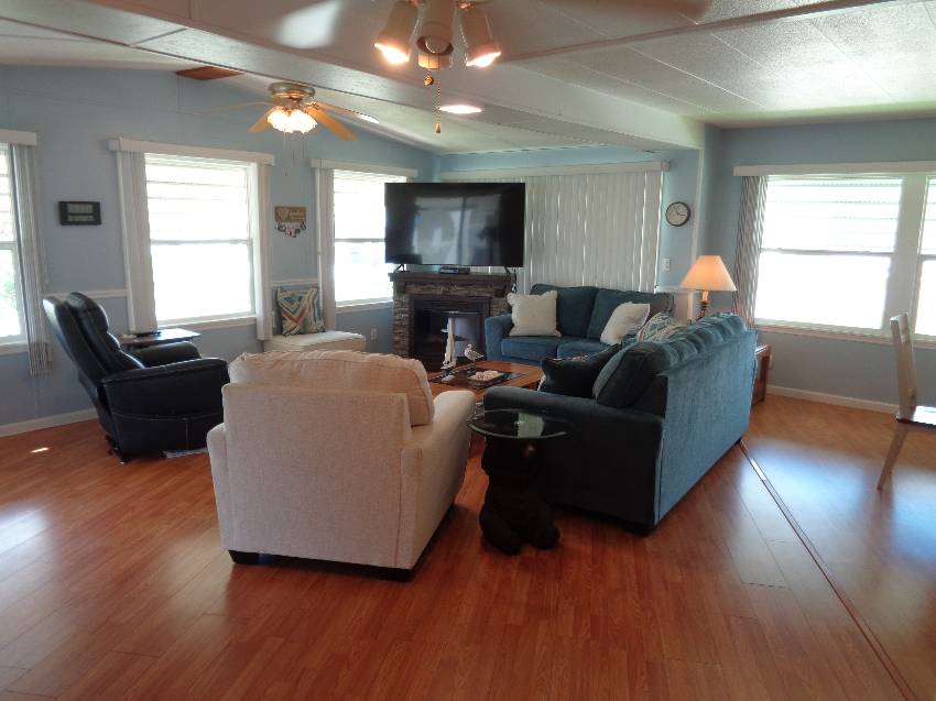 29 Stephens Ave a Lakeland, FL Mobile or Manufactured Home for Sale