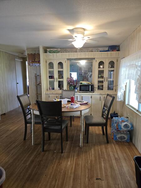 5506 Eugene Street a Zephyrhills, FL Mobile or Manufactured Home for Sale