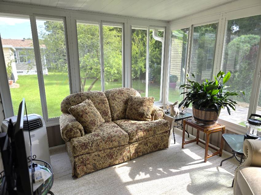 10673 S Termon Dr a Homosassa, FL Mobile or Manufactured Home for Sale