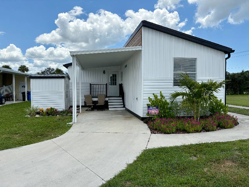 900 Bonaire W a Venice, FL Mobile or Manufactured Home for Sale