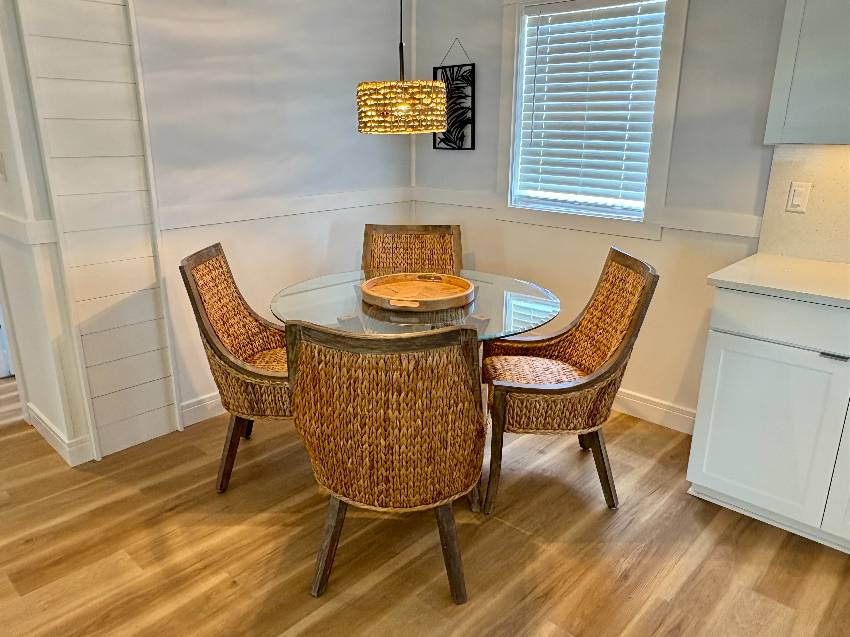 900 Bonaire W a Venice, FL Mobile or Manufactured Home for Sale