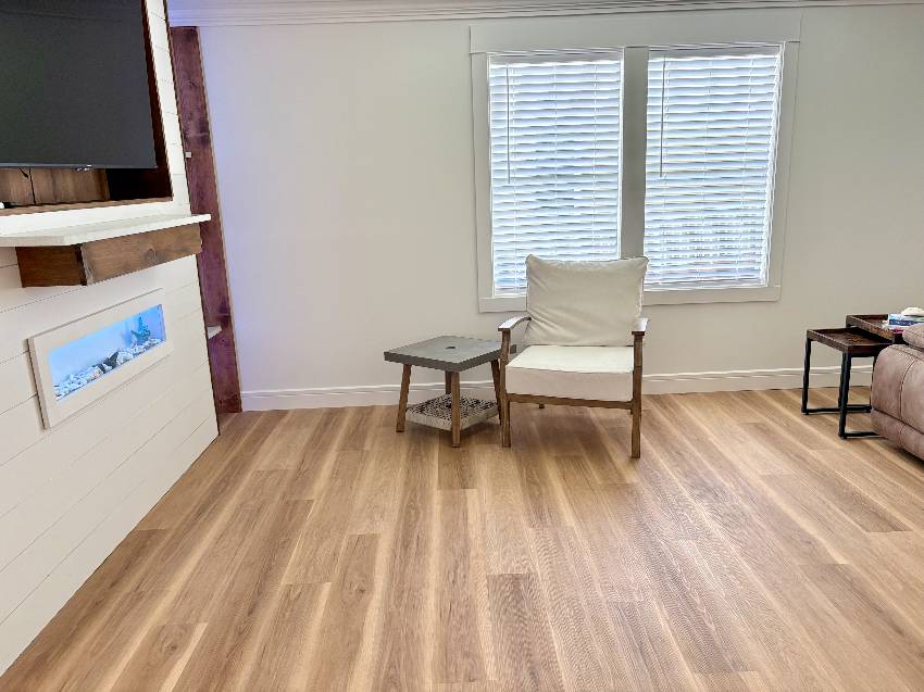 900 Bonaire W a Venice, FL Mobile or Manufactured Home for Sale