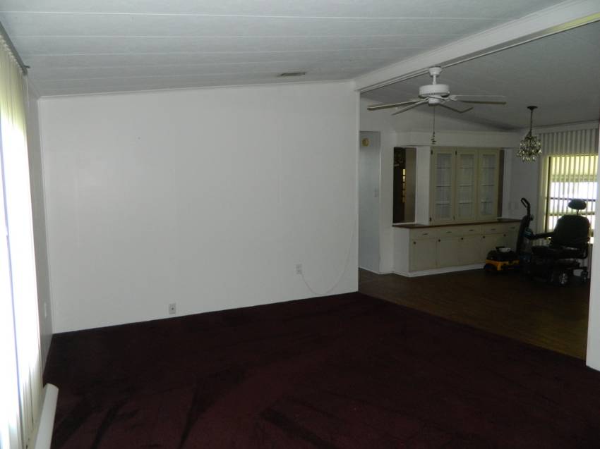 2425 Harden Blvd #84 a Lakeland, FL Mobile or Manufactured Home for Sale