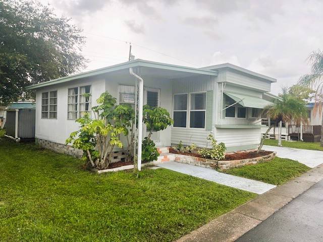 16416 Us Hwy 19 N #511 a Clearwater, FL Mobile or Manufactured Home for Sale