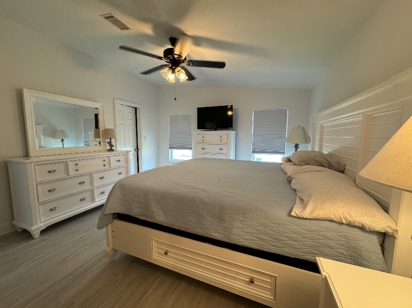 5207 Wellfleet Dr. S. a Sarasota, FL Mobile or Manufactured Home for Sale