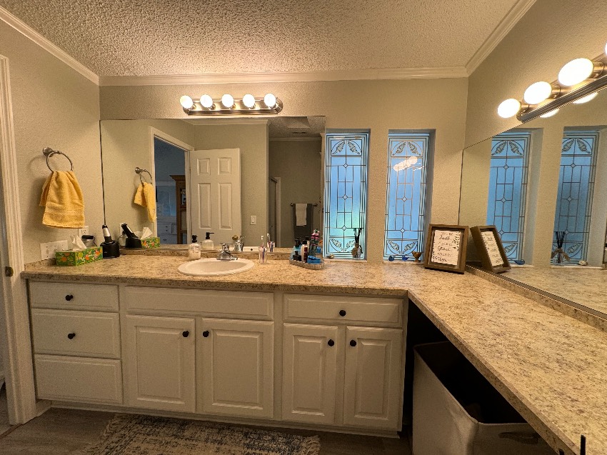 5207 Wellfleet Dr. S. a Sarasota, FL Mobile or Manufactured Home for Sale