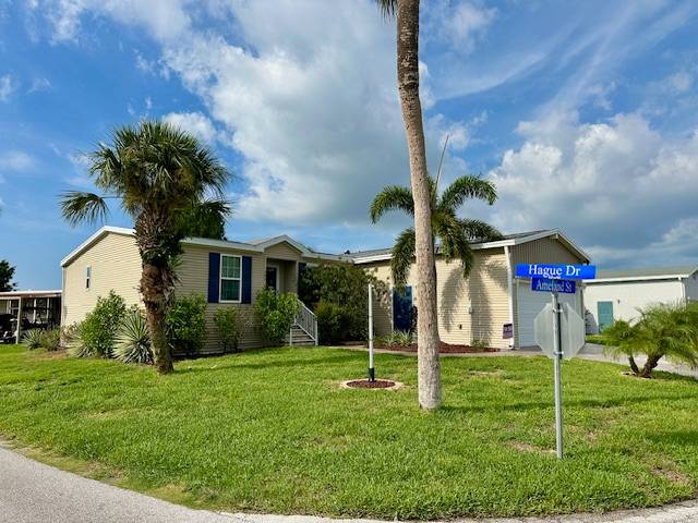 306 Ameland Drive a Ellenton, FL Mobile or Manufactured Home for Sale