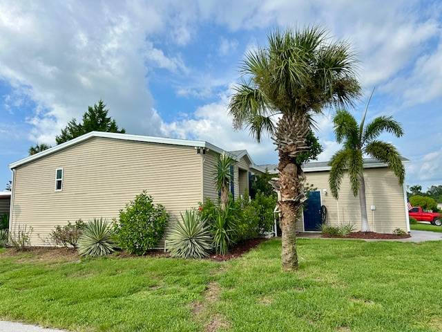 306 Ameland Drive a Ellenton, FL Mobile or Manufactured Home for Sale