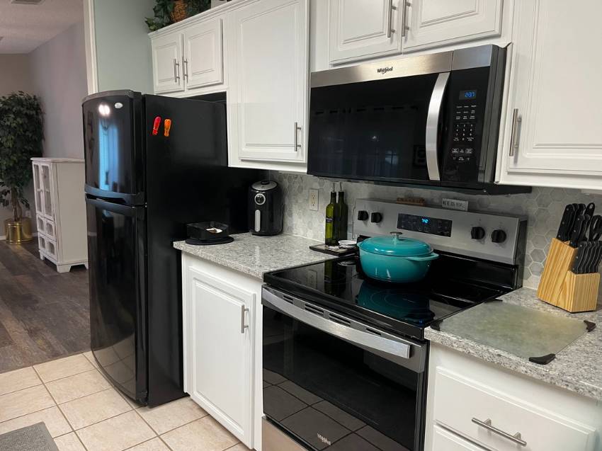 1513 Aberdeen Lane a Winter Haven, FL Mobile or Manufactured Home for Sale